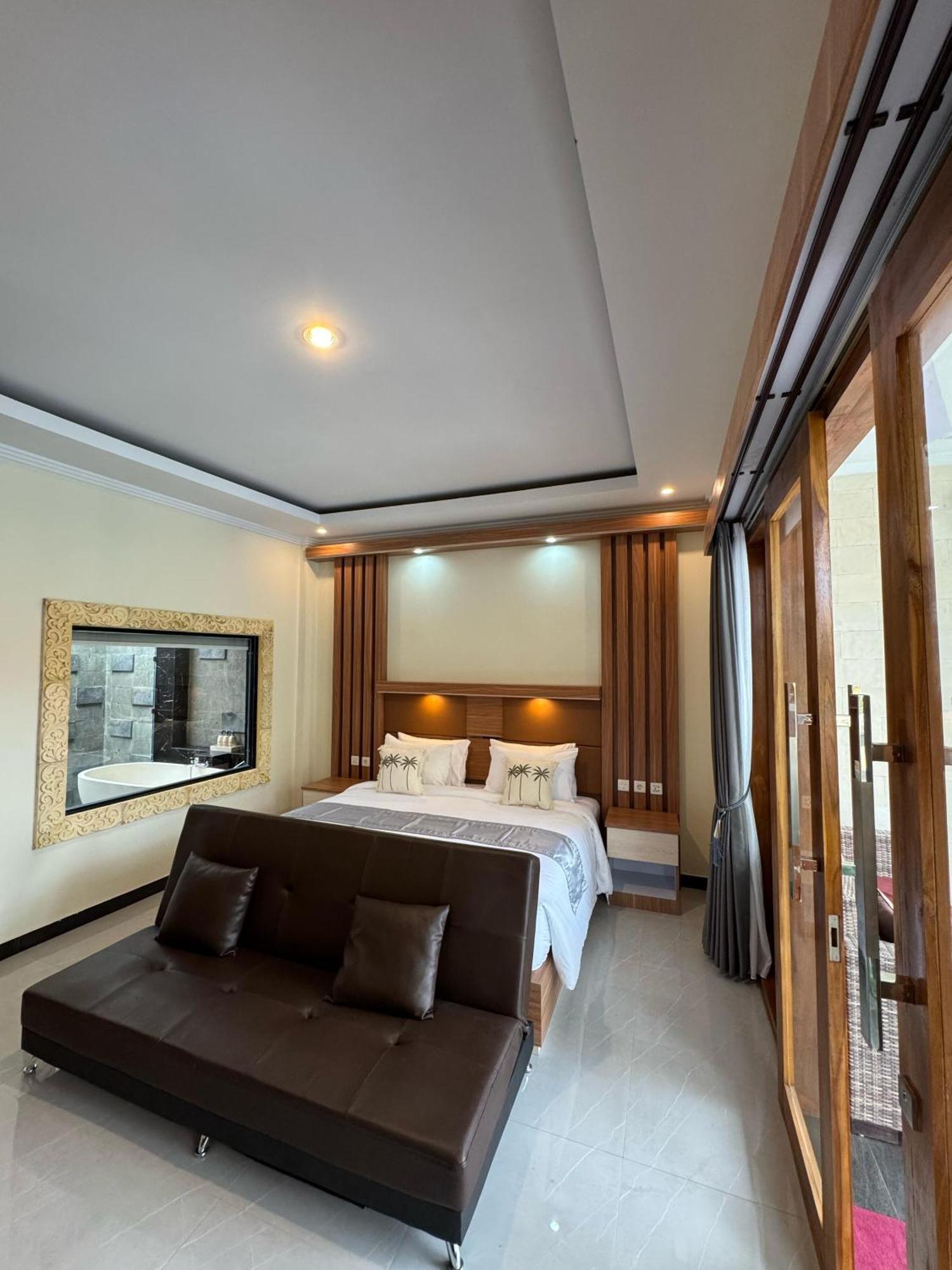 Gus Mank Stay Batununggul Exterior foto